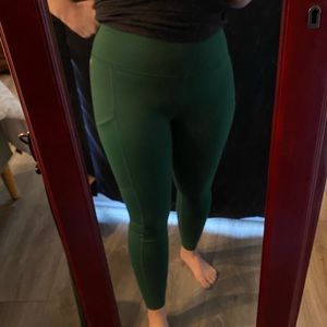Dark green Fabletics workout leggings